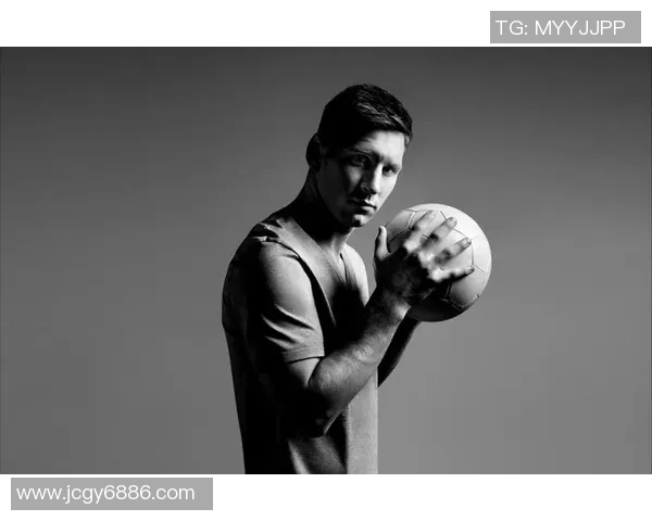 足球明星炫彩壁纸图片尽显球场魅力与风采尽情享受足球的激情与艺术之美 足球明星炫彩壁纸图片尽显球场魅力与风采尽情享受足球的激情与艺术之美